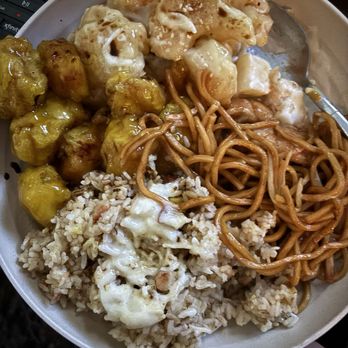 Mr. Chen's Chinese Kitchen - Lemon Chicken Honey Pineapple Shrimp House Lo Mein Pork Fried Rice - Chinese Near Me - Portland, Oregon Mr. Chen's Chinese Kitchen - Lemon Chicken Honey Pineapple Shrimp House Lo Mein Pork Fried Rice - Chinese Near Me - Portland, Oregon