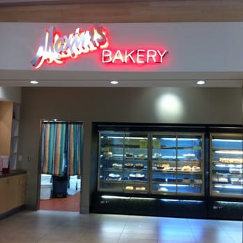 Maxim's Bakery - the entrance to the bakery - Bakeries Near Me - Richmond, British Columbia