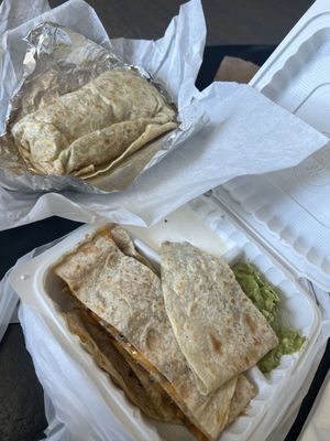 Don Carlos Taco Shop։ by null