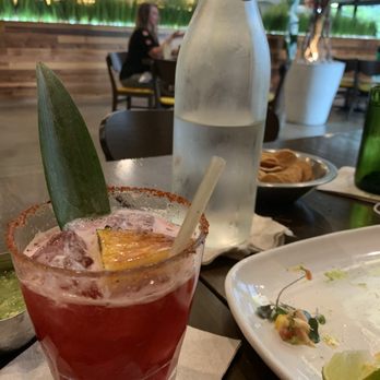 Hugo's Invitados - Mezcal Margarita - Seafood Near Me - Irving, Texas Hugo's Invitados - Mezcal Margarita - Seafood Near Me - Irving, Texas