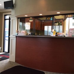 Randall L Miller, DDS - Receptionist desk