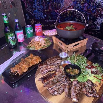 Nolza - Pubs Near Me - Buena Park, California