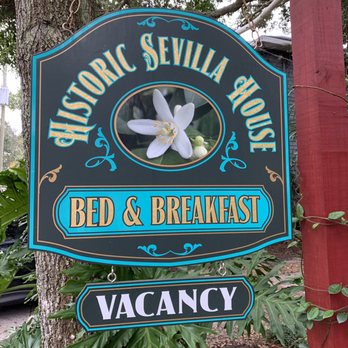 Historic Sevilla House - Bed & Breakfast Near Me - St. Augustine, Florida