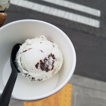 Salt & Straw - I got a free scoop cuz my my server gave me a a tiny tiny scoop - Ice Cream & Frozen Yogurt Near Me - Seattle, Washington Salt & Straw - I got a free scoop cuz my my server gave me a a tiny tiny scoop - Ice Cream & Frozen Yogurt Near Me - Seattle, Washington