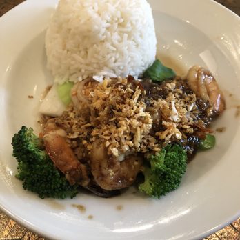 Sweet Basil - Thai Near Me - Woodside, New York