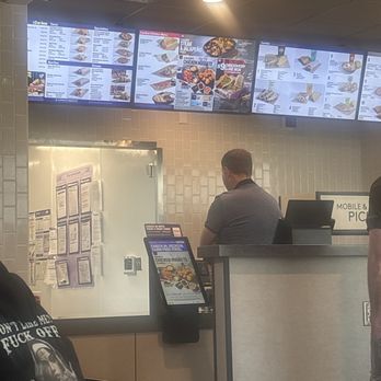 Taco Bell - Man in distress wanting to cancel his/their order - Fast Food Near Me - Lincoln, Nebraska Taco Bell - Man in distress wanting to cancel his/their order - Fast Food Near Me - Lincoln, Nebraska
