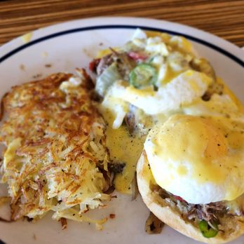 IHOP - See rhat broken egg benedict. If you knew that the food is not up to standard why you sent it out, you should of 86 it. - Breakfast & Brunch Near Me - Maplewood, Minnesota