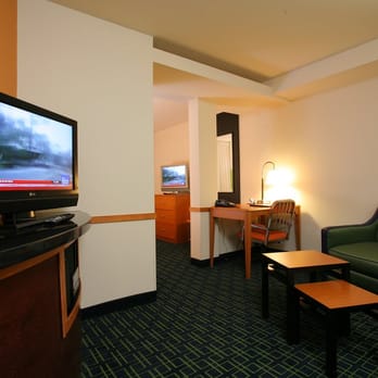 Fairfield by Marriott Inn & Suites Columbia Northeast - Suite Area - Hotels Near Me - Columbia, South Carolina