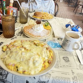 Golden Egg Omelet House - Breakfast & Brunch Near Me - Escondido, California Golden Egg Omelet House - Breakfast & Brunch Near Me - Escondido, California