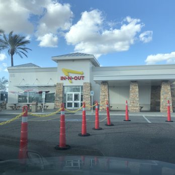 In-N-Out Burger - Outside - Burgers Near Me - Phoenix, Arizona In-N-Out Burger - Outside - Burgers Near Me - Phoenix, Arizona