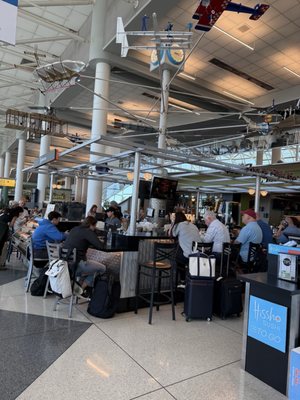 Charlotte Douglas International Airport by null