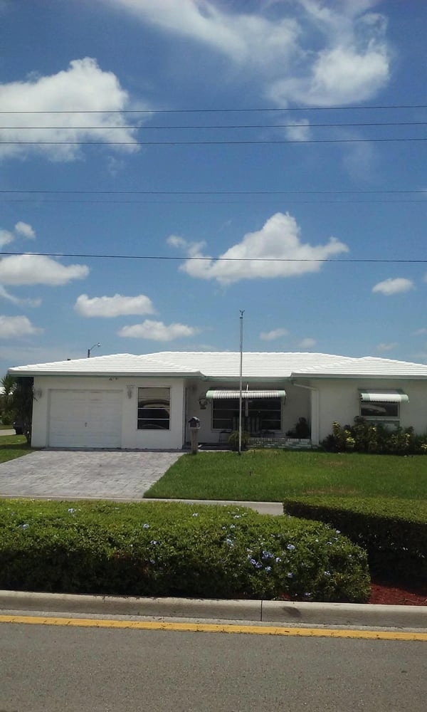 Slide of The Right Call Services