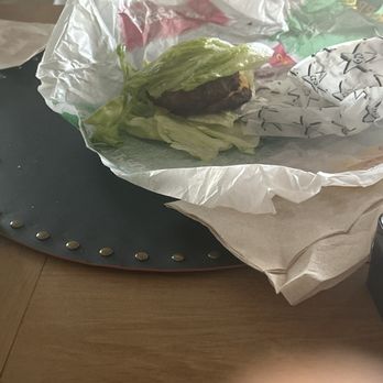 Carl's Jr - Fast Food Near Me - Barstow, California
