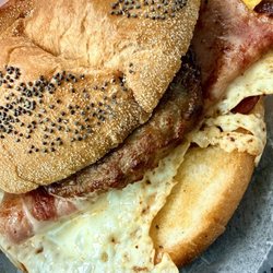 Billy D's - The Meatlover