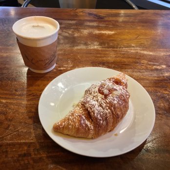 Casereccio Foods - Apricot Cornetto & London Fog - Italian Near Me - Vancouver, British Columbia Casereccio Foods - Apricot Cornetto & London Fog - Italian Near Me - Vancouver, British Columbia