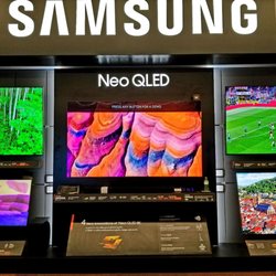 Best Buy - Samsung Neo QLED 8K TV