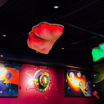 Mellow Mushroom Clearwater - More Psychedelic art and funky light fixtures - Pizza Near Me - Clearwater, Florida Mellow Mushroom Clearwater - More Psychedelic art and funky light fixtures - Pizza Near Me - Clearwater, Florida