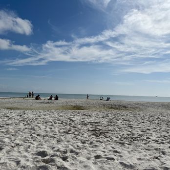 Sundial Beach Resort - My beautiful beach view - Hotels Near Me - Sanibel, Florida Sundial Beach Resort - My beautiful beach view - Hotels Near Me - Sanibel, Florida