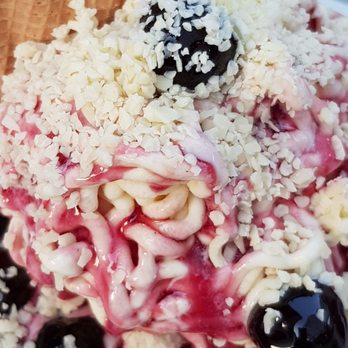 Eiscafe Riviera - Spaghetti-Eis - Ice Cream & Frozen Yogurt Near Me - Viernheim, HE