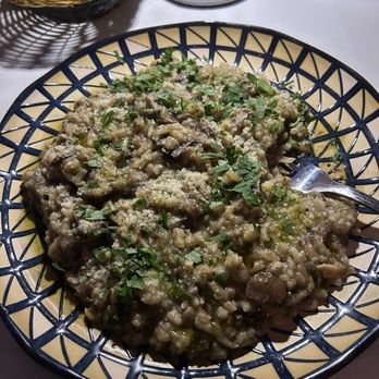 Luca Italian Restaurant - Risotto ai funghi - Italian Near Me - Everett, Washington Luca Italian Restaurant - Risotto ai funghi - Italian Near Me - Everett, Washington