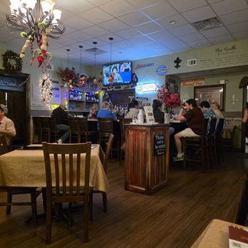 Nina P's Cafe - Inside - Cajun/Creole Near Me - Lake Charles, Louisiana