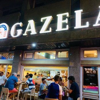 Cervejaria Gazela - Hot Dogs Near Me - Porto, 13