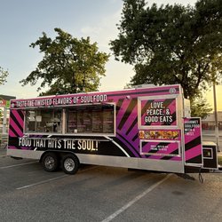 Angelas Taste Of Soul - Angela's Taste of Soul Food truck