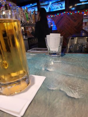 Hooters by null