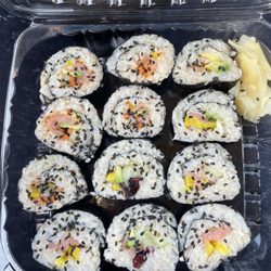 Twizted Salads - Smoke salmon veggie rolls $12.00