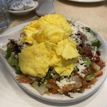 Cafe Fourteen - Veggie Skillet with Bacon - Breakfast & Brunch Near Me - Palatine, Illinois Cafe Fourteen - Veggie Skillet with Bacon - Breakfast & Brunch Near Me - Palatine, Illinois