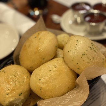Wood Ranch Northridge - Famous Garlic Bread - Barbeque Near Me - Northridge, California