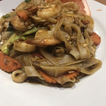 Bounxou Thai - Drunken Noodles with Shrimp - Thai Near Me - Jacksonville, Florida Bounxou Thai - Drunken Noodles with Shrimp - Thai Near Me - Jacksonville, Florida