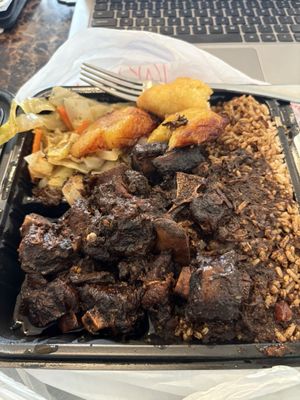 Lee's Caribbean Restaurant by null