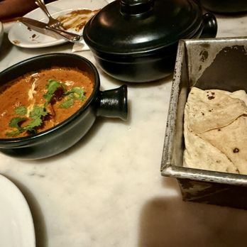 Dishoom - Chicken Ruby and another type of bread also very good but garlic naan is my favorite - Indian Near Me - London, XGL Dishoom - Chicken Ruby and another type of bread also very good but garlic naan is my favorite - Indian Near Me - London, XGL