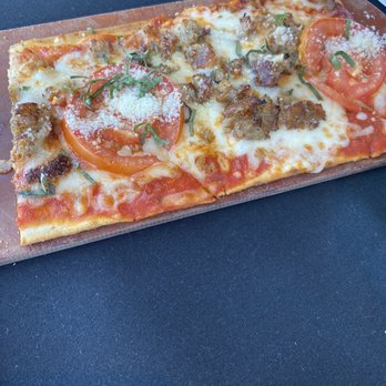 Maggiano's - Lunch pizza! - Italian Near Me - Overland Park, Kansas