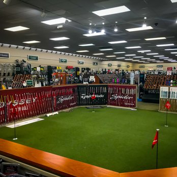 Edwin Watts Golf - Huge Putting Green - Golf Equipment Near Me - San Antonio, Texas Edwin Watts Golf - Huge Putting Green - Golf Equipment Near Me - San Antonio, Texas