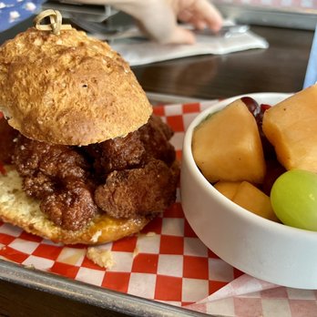 The Victory Tap - Honey Butter My Buscuit - Bars Near Me - Pflugerville, Texas