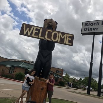 Black Bear Diner Moore - Diners Near Me - Moore, Oklahoma Black Bear Diner Moore - Diners Near Me - Moore, Oklahoma