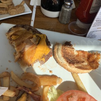 Jimmy's Grand Cafe - Frozen meant burger and burnt bread with fries - Diners Near Me - Bronx, New York Jimmy's Grand Cafe - Frozen meant burger and burnt bread with fries - Diners Near Me - Bronx, New York