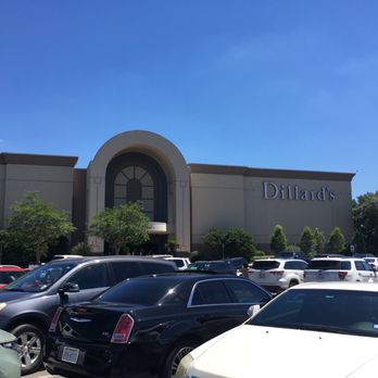 Dillard's - Dillard's - Department Stores Near Me - Baton Rouge, Louisiana