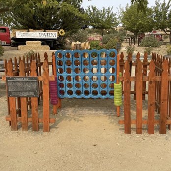 Jack Creek Farms - Connect-o. Outside - Fruits & Veggies Near Me - Templeton, California