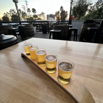 Three Weavers Brewing Co - Beer flight - Breweries Near Me - Inglewood, California Three Weavers Brewing Co - Beer flight - Breweries Near Me - Inglewood, California