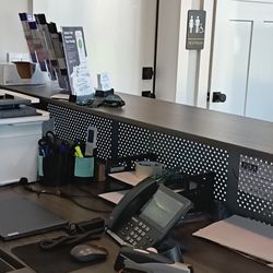 Money Saver Storage - Stanwood - Front desk in our self-storage facility office in Standwood, WA