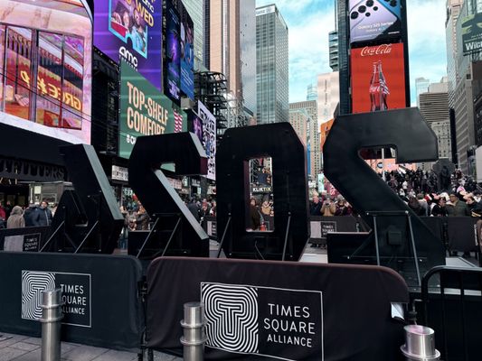 Times Square by null