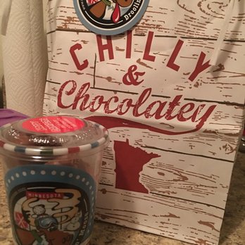 Droolin' Moose - Cute packaging! They even wrap up your chocolate if you'd like to use them as a gift - Desserts Near Me - St. Louis Park, Minnesota