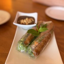 Binh Duong IV - Summer Roll - Goi Cuon (2 pcs)