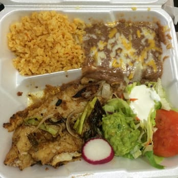 Cañadas Grill - Filete Al mojo de ajo. Delicious! (Garlic fish) - Mexican Near Me - Long Beach, California