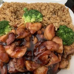 Green Tea - Lunch Special Bourbon Chicken with pork fried rice.