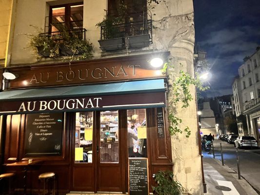Au Bougnat by null