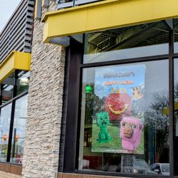 McDonald's - Minecraft Happy Meals // McDonald's - Dumfries
